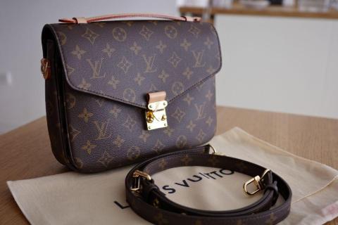 Louis Vuitton - Monogram Pochette Metis