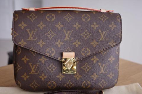 Louis Vuitton - Monogram Pochette Metis - 4