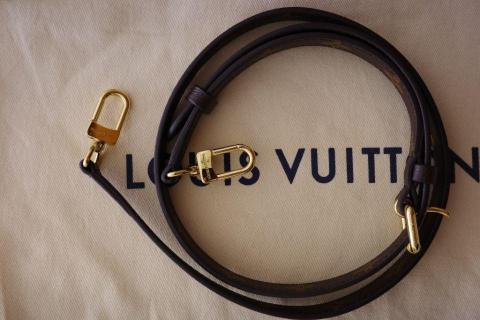 Louis Vuitton - Monogram Pochette Metis - 5