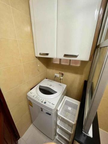 Pratumnak 1 Bed 1 Bath in a Townhouse - 7