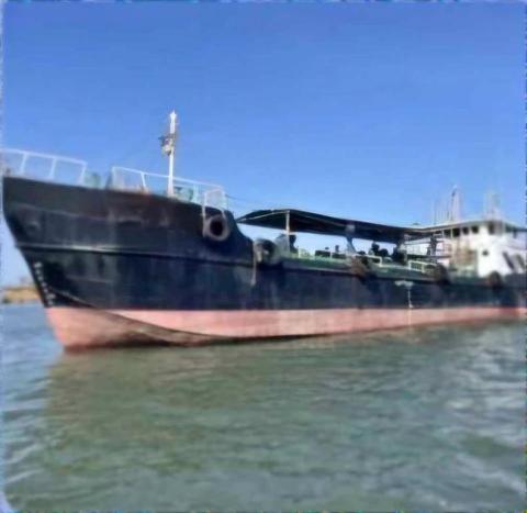 Cargo ship 450 Tons